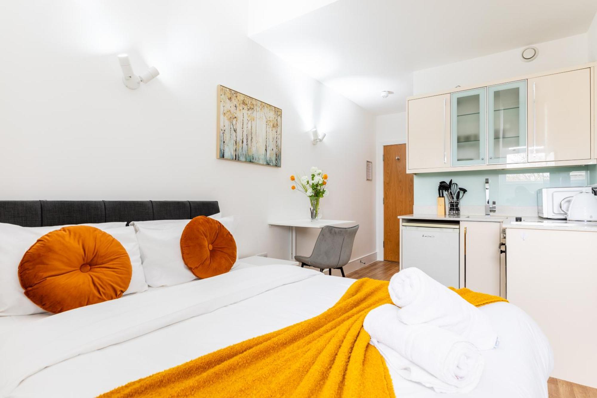 Clarges- Hsk Suites London Exterior foto