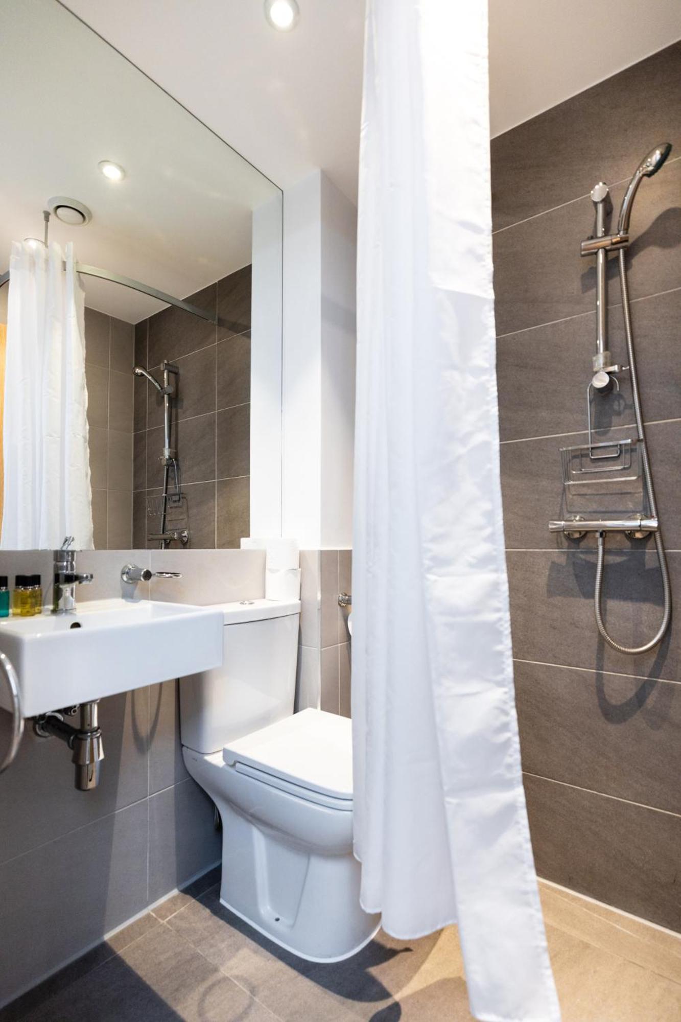Clarges- Hsk Suites London Exterior foto