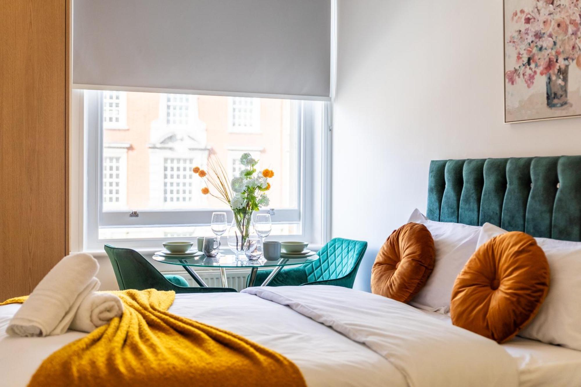 Clarges- Hsk Suites London Exterior foto