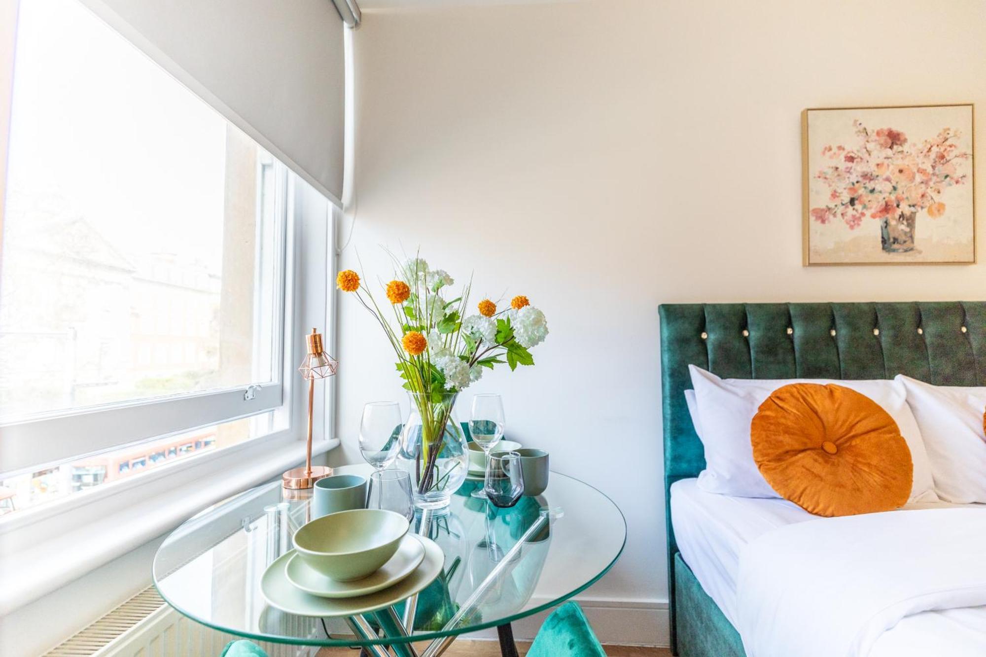 Clarges- Hsk Suites London Exterior foto